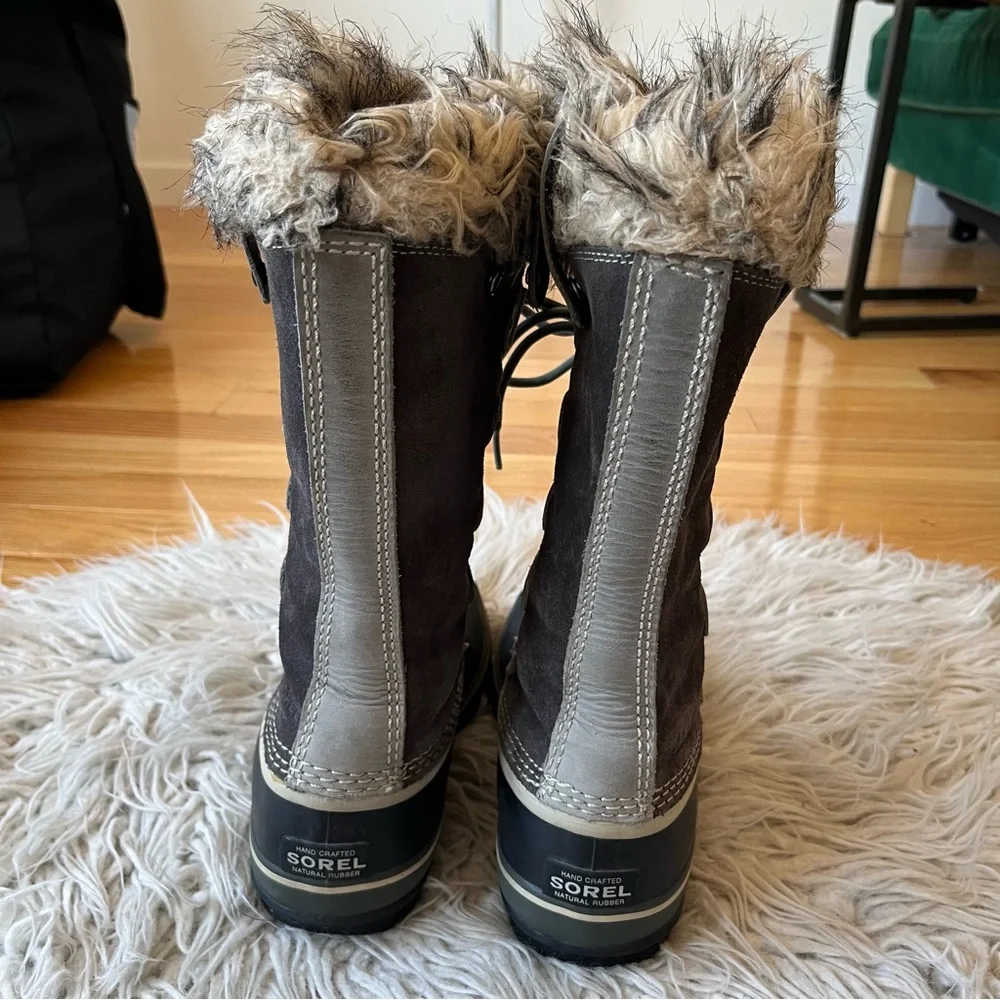 Sorel Joan Of Artic Gray Waterproof Suede Faux Fur Felt Lined Winter Boots Sz 8